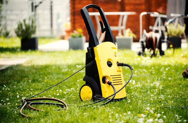 Best Playground Equipment Cleaning  in Balmville, NY